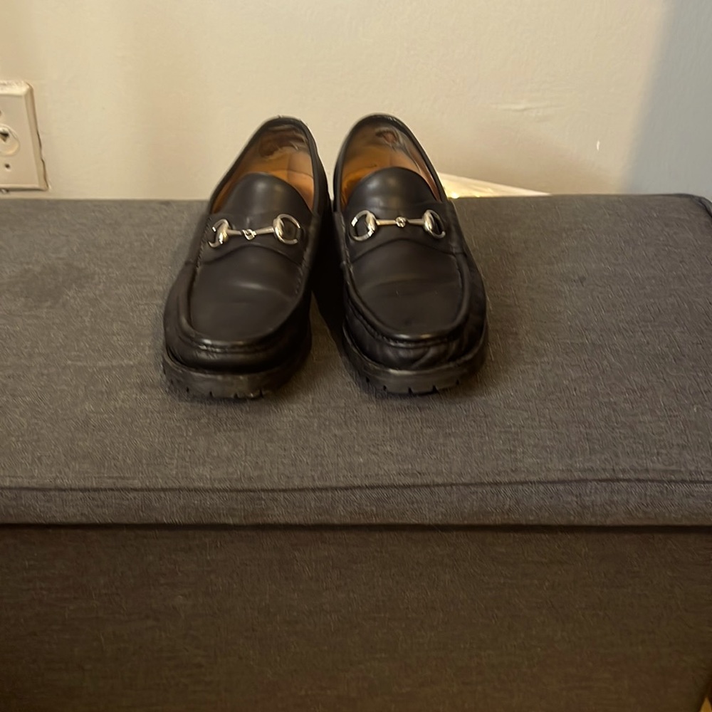 Size 40 Men’s Gucci Loafers